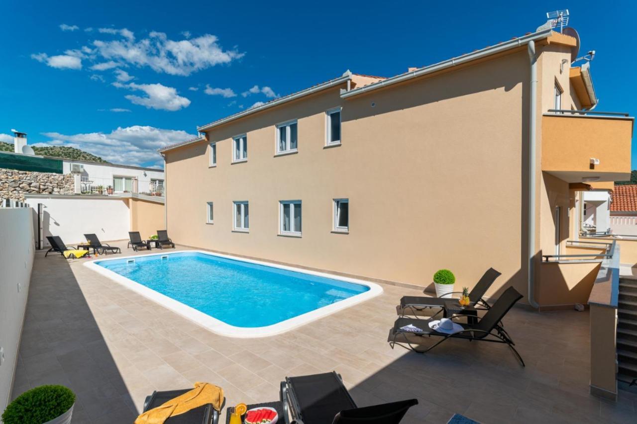 Villa A مارينا المظهر الخارجي الصورة